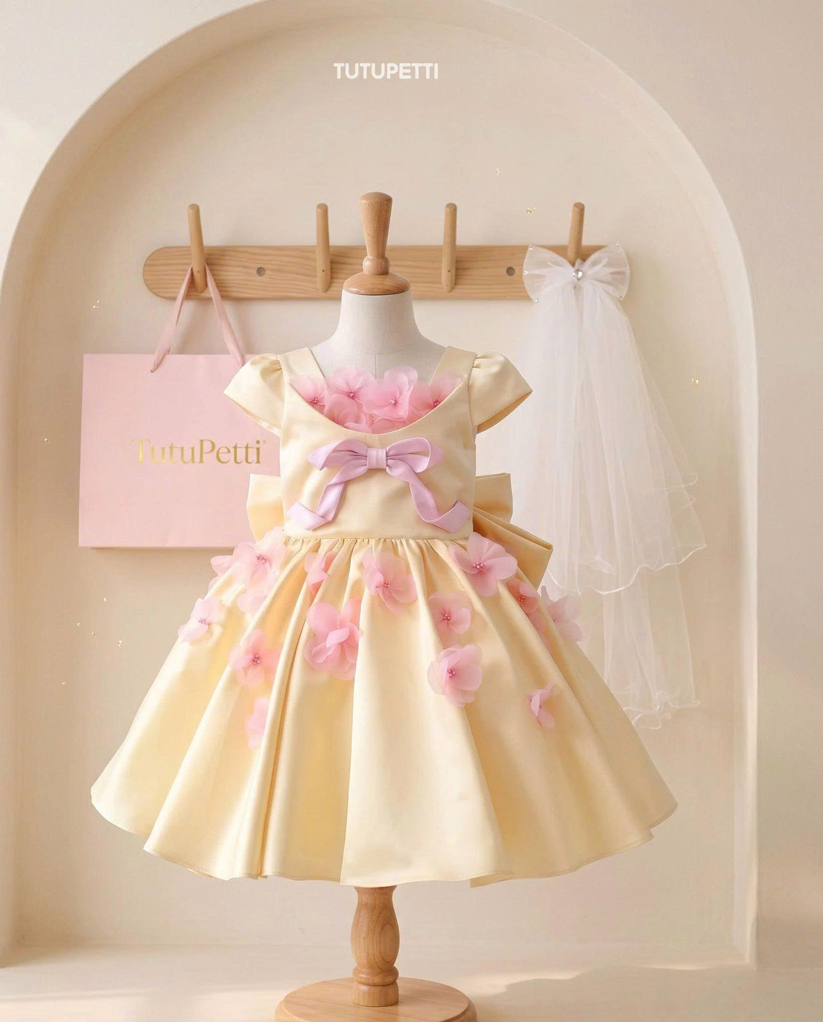 Yellow Birthday Dresses for Girls – 1 Charming Stunning Floral Satin Dress